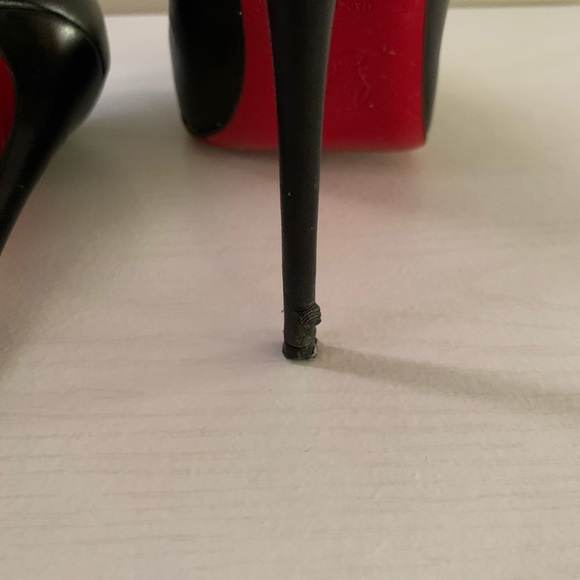 Christian Louboutin So Kate Black size 39 1/2 - Picture 3 of 5